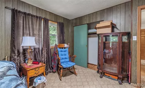 Bedroom - 396 Walls Ford Rd, Saint Clair, MO 63077 photo 4 of 6