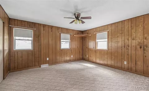 Bedroom - 396 Walls Ford Rd, Saint Clair, MO 63077 photo 1 of 6