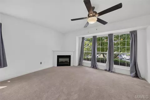 Living - 101 Timber Creek Dr, O'fallon, MO 63368 photo 4 of 8