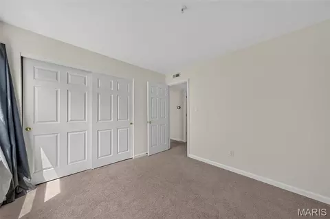 Bedroom - 101 Timber Creek Dr, O'fallon, MO 63368 photo 2 of 4