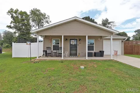 Exterior - 1004 Allenview Dr, Jackson, MO 63755 photo 12 of 14