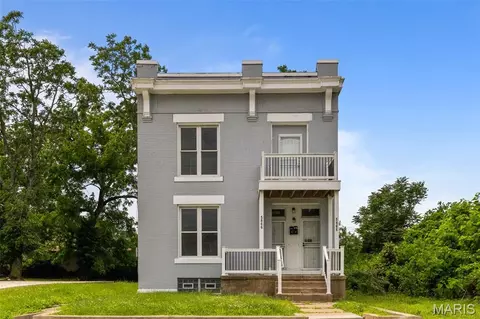 5866 Etzel Ave, Saint Louis, MO 63112