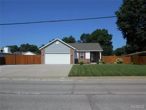 4605 Maryville Rd, Granite City, IL 62040