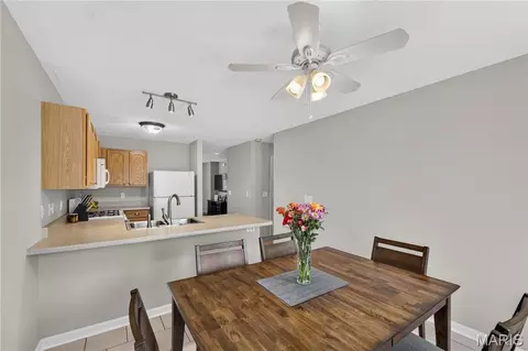 Dining - 37 Sommer Circle Dr, O'fallon, MO 63368 photo 1 of 2