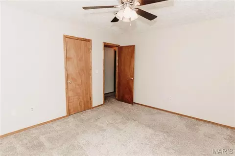Bedroom - 14580 Conway Rd, Dixon, MO 65459 photo 5 of 9