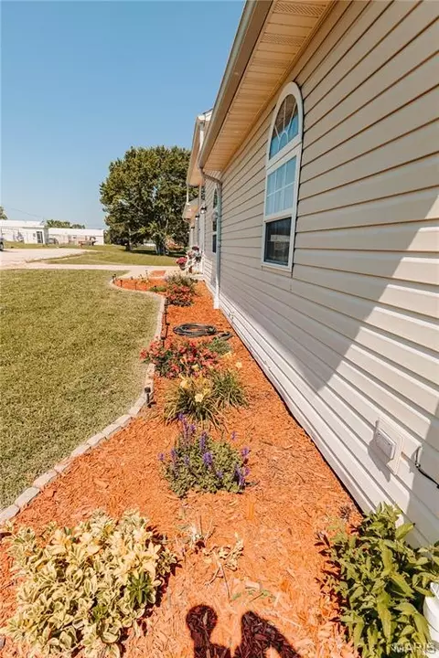 Exterior - 150 Cedar Circle Dr, Vienna, MO 65582 photo 9 of 11