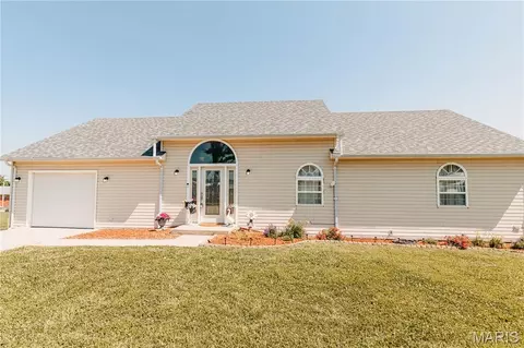 Exterior - 150 Cedar Circle Dr, Vienna, MO 65582 photo 10 of 11