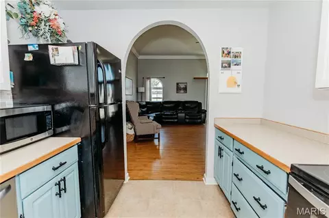 Entry Way - 150 Cedar Circle Dr, Vienna, MO 65582 photo 2 of 2