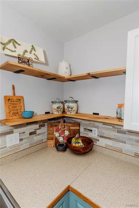 Kitchen - 150 Cedar Circle Dr, Vienna, MO 65582 photo 4 of 9