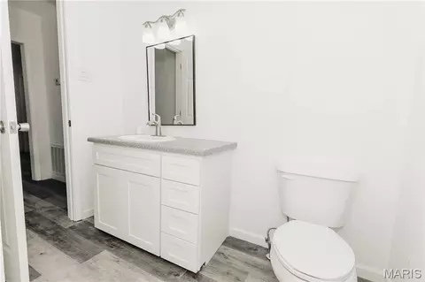 Bath - 308 W 5th St, Dixon, MO 65459 photo 1 of 5
