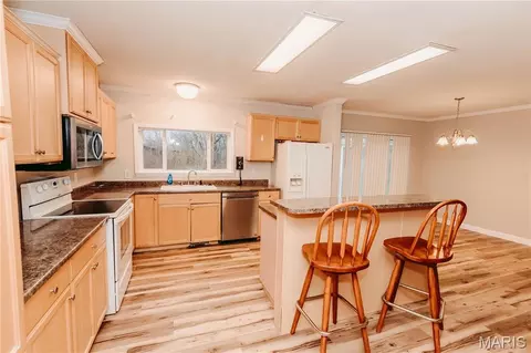 Kitchen - 215 E 5th St, Dixon, MO 65459 photo 5 of 6