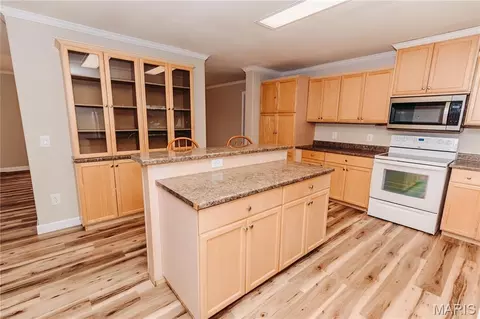 Kitchen - 215 E 5th St, Dixon, MO 65459 photo 3 of 6