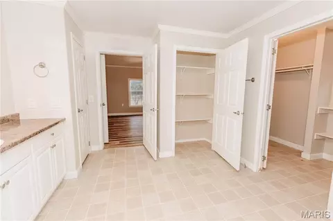 Entry Way - 215 E 5th St, Dixon, MO 65459 photo 2 of 2