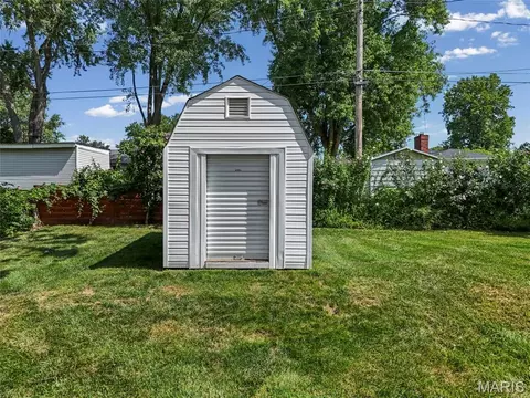 Exterior - 735 Montbrook Dr, O'fallon, MO 63366 photo 7 of 8