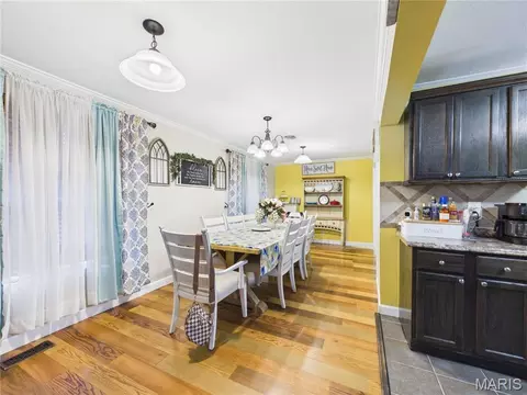 Dining - 404 N Main St, Gideon, MO 63848 photo 1 of 2