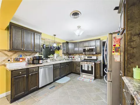 Kitchen - 404 N Main St, Gideon, MO 63848 photo 1 of 1