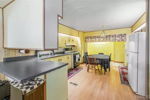 Kitchen - 621 Pine View Dr, Fenton, MO 63026 photo 2 of 2