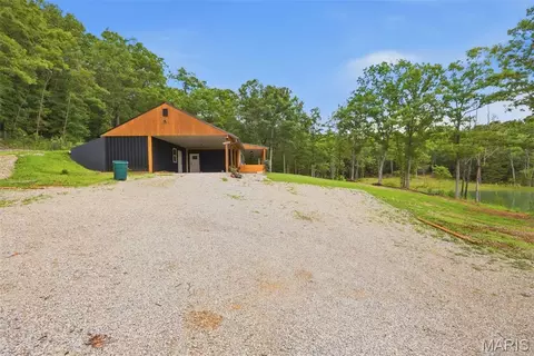 Exterior - 10050 Easton Rd, Mineral Point, MO 63660 photo 3 of 6