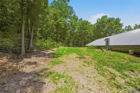 Exterior - 10050 Easton Rd, Mineral Point, MO 63660 photo 2 of 6