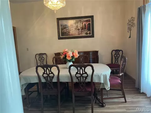 Dining - 709 Southview Dr, Rolla, MO 65401 photo 2 of 2