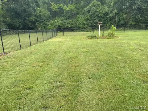 Exterior - 709 Southview Dr, Rolla, MO 65401 photo 5 of 8