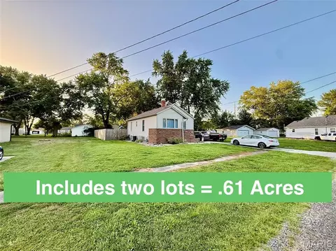 Other - 411 E Chestnut, Gillespie, IL 62033 photo 2 of 5