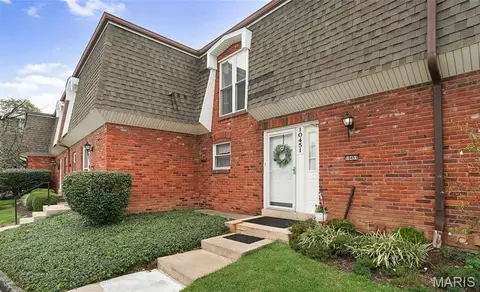 10451 Corbeil Dr, Saint Louis, MO 63146