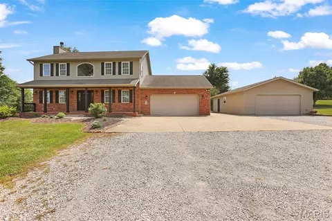 Exterior - 26 Hickory Pt, Moro, IL 62067 photo 1 of 9