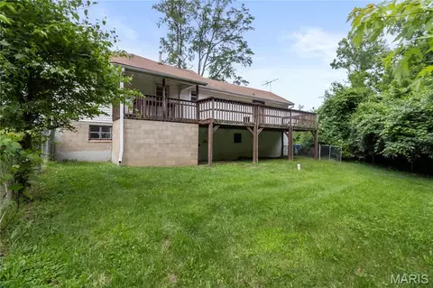 Exterior - 733 Abel Dr, Festus, MO 63028 photo 7 of 7