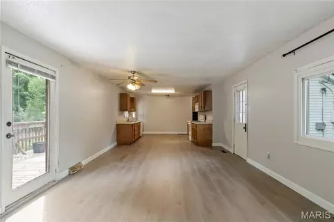 Living - 733 Abel Dr, Festus, MO 63028 photo 3 of 3