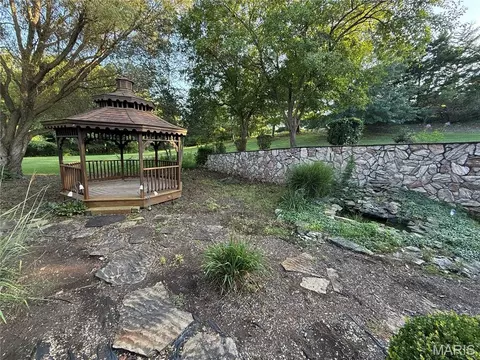 Exterior - 58079 Dow Trl, Hannibal, MO 63401 photo 4 of 10