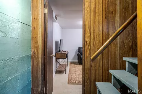 Entry Way - 411 Macarthur Ave, Union, MO 63084 photo 4 of 4