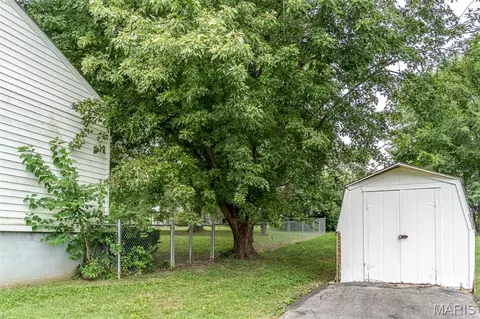 Exterior - 411 Macarthur Ave, Union, MO 63084 photo 5 of 8