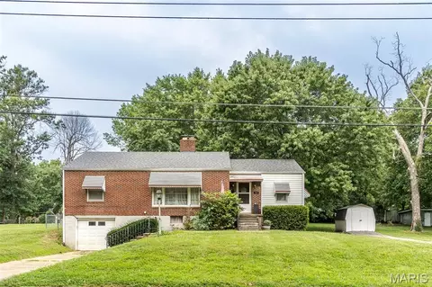 Exterior - 411 Macarthur Ave, Union, MO 63084 photo 2 of 8