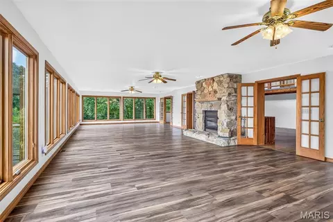 Living - 14560 Dry Fork Rd, Festus, MO 63028 photo 7 of 10