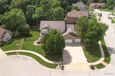 905 Chevalier Ln, O'fallon, IL 62269