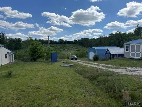 Exterior - 150 W Birds Nest Rd, Cuba, MO 65453 photo 2 of 2