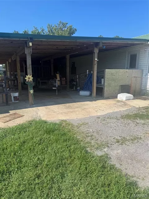 39980 Bernard Rd, Malden, MO 63863 photo 2