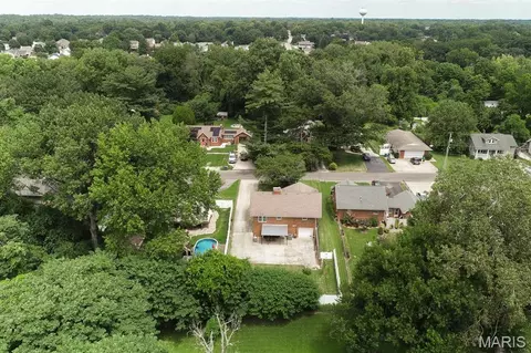 217 Lee Ave, Collinsville, IL 62234