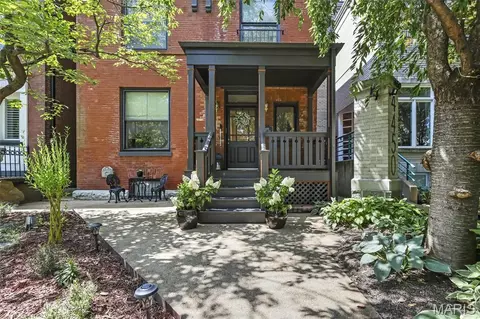 4446 Laclede Ave, Saint Louis, MO 63108