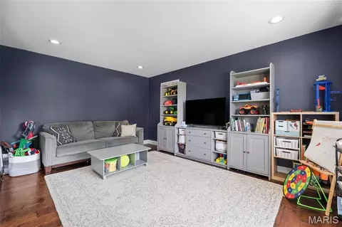 Other - 819 Big Bend Woods Dr, Ballwin, MO 63021 photo 3 of 14
