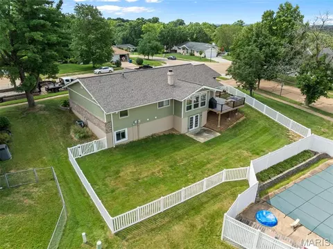 View/Area - 819 Big Bend Woods Dr, Ballwin, MO 63021 photo 5 of 7