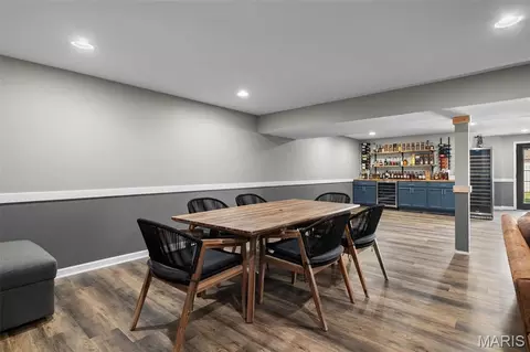 Dining - 819 Big Bend Woods Dr, Ballwin, MO 63021 photo 4 of 4