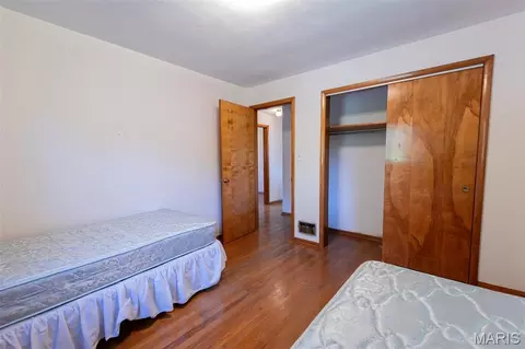 Bedroom - 609 Elm Ave, Bland, MO 65014 photo 6 of 7