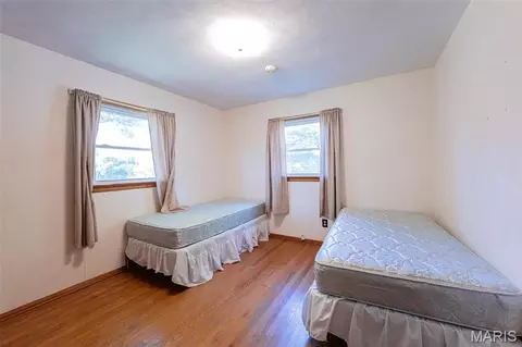 Bedroom - 609 Elm Ave, Bland, MO 65014 photo 5 of 7