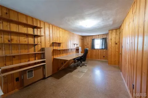 Bedroom - 609 Elm Ave, Bland, MO 65014 photo 7 of 7
