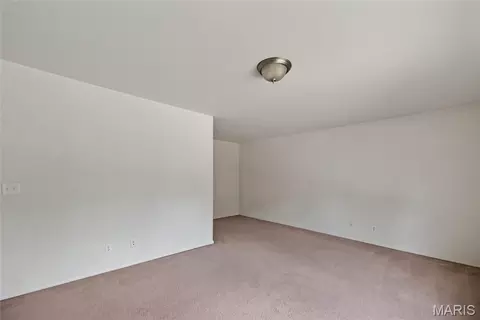 Living - 150 Hickory Ridge Dr, Saint Robert, MO 65584 photo 4 of 4