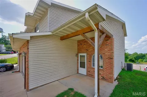 Exterior - 150 Hickory Ridge Dr, Saint Robert, MO 65584 photo 3 of 5