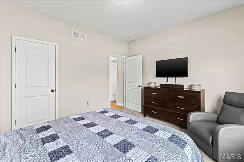 Bedroom - 1209 Bayley Dr, O'fallon, IL 62269 photo 5 of 5
