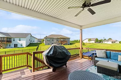 Exterior - 1209 Bayley Dr, O'fallon, IL 62269 photo 7 of 11